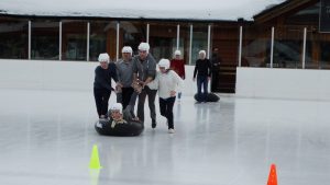 Team RVI fait du curling humain